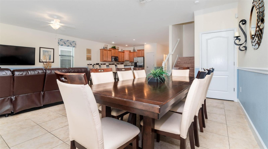 DAVENPORT, Florida 33896, 9 Bedrooms Bedrooms, ,5 BathroomsBathrooms,Residential,For Sale,MOON VALLEY,0,MFRO6381724