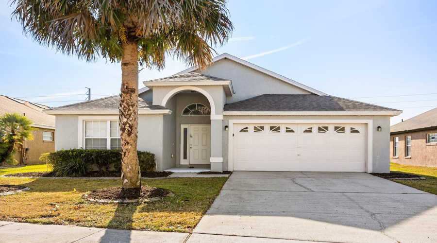 KISSIMMEE, Florida 34747, 5 Bedrooms Bedrooms, ,4 BathroomsBathrooms,Residential,For Sale,AUTUMN CREEK,0,MFRO6365715
