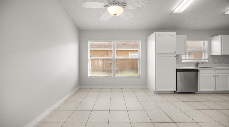 KISSIMMEE, Florida 34747, 5 Bedrooms Bedrooms, ,4 BathroomsBathrooms,Residential,For Sale,AUTUMN CREEK,0,MFRO6365715