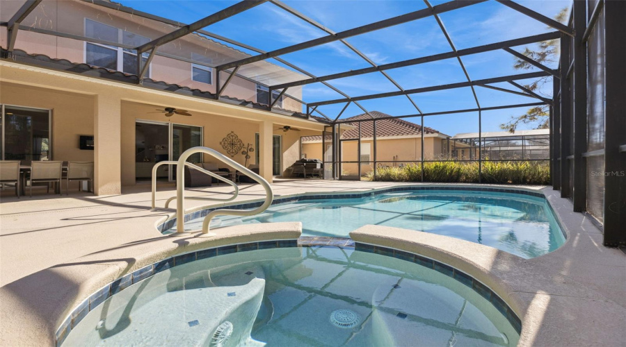 DAVENPORT, Florida 33837, 5 Bedrooms Bedrooms, ,5 BathroomsBathrooms,Residential,For Sale,OAKTREE,0,MFRS5143662