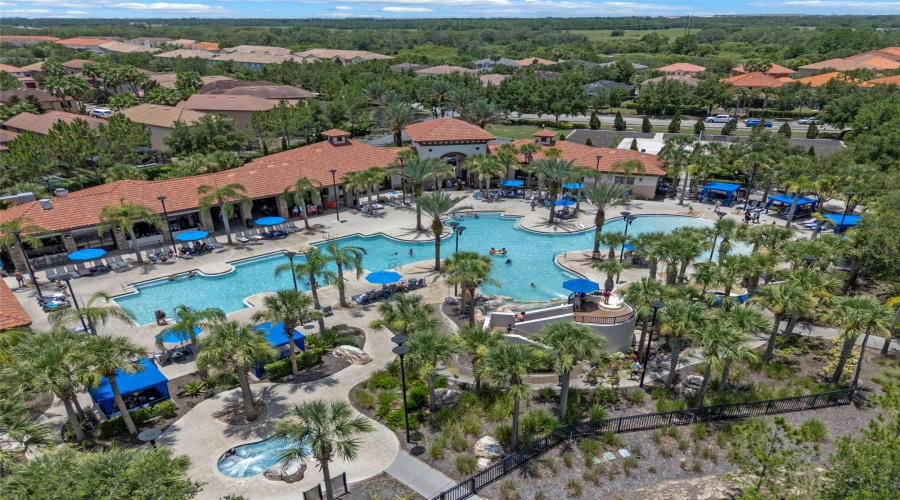 DAVENPORT, Florida 33837, 5 Bedrooms Bedrooms, ,5 BathroomsBathrooms,Residential,For Sale,OAKTREE,0,MFRS5143662