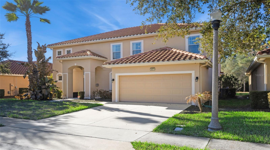 DAVENPORT, Florida 33837, 5 Bedrooms Bedrooms, ,5 BathroomsBathrooms,Residential,For Sale,OAKTREE,0,MFRS5143662