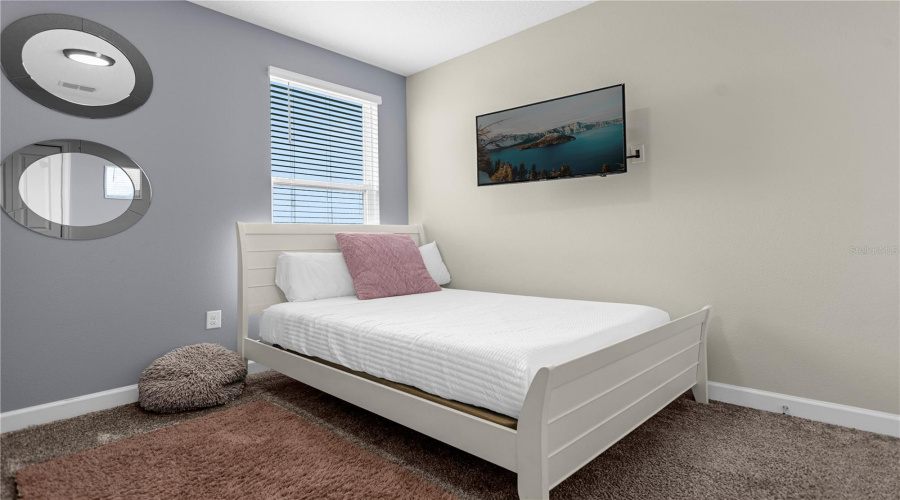 DAVENPORT, Florida 33896, 6 Bedrooms Bedrooms, ,5 BathroomsBathrooms,Residential,For Sale,CABOT CLIFFS,0,MFRO6196282