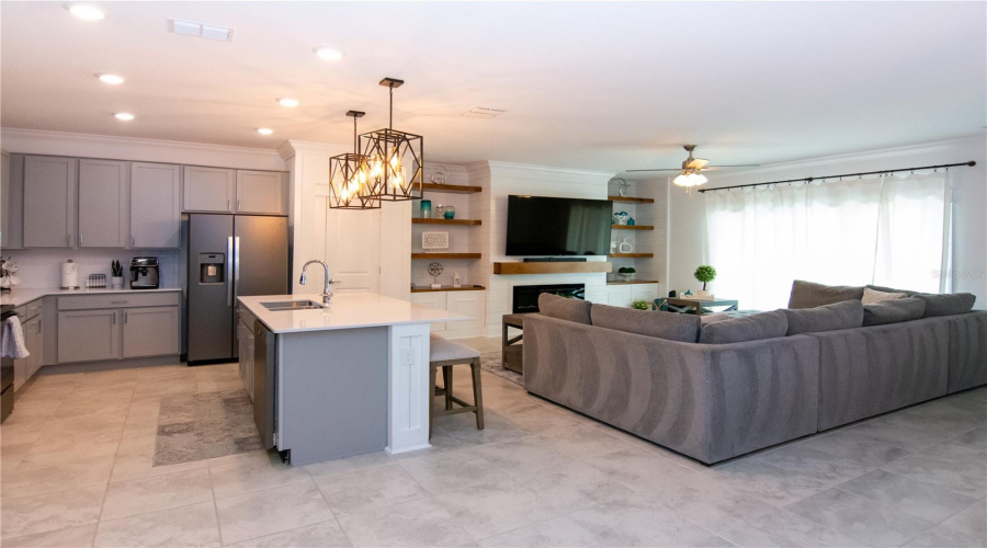 KISSIMMEE, Florida 34746, 5 Bedrooms Bedrooms, ,4 BathroomsBathrooms,Residential,For Sale,MYRTLE PINE,0,MFRO6287353