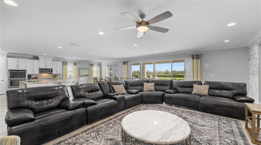 KISSIMMEE, Florida 34747, 12 Bedrooms Bedrooms, ,12 BathroomsBathrooms,Residential,For Sale,FAIRFAX,0,MFRO6379752