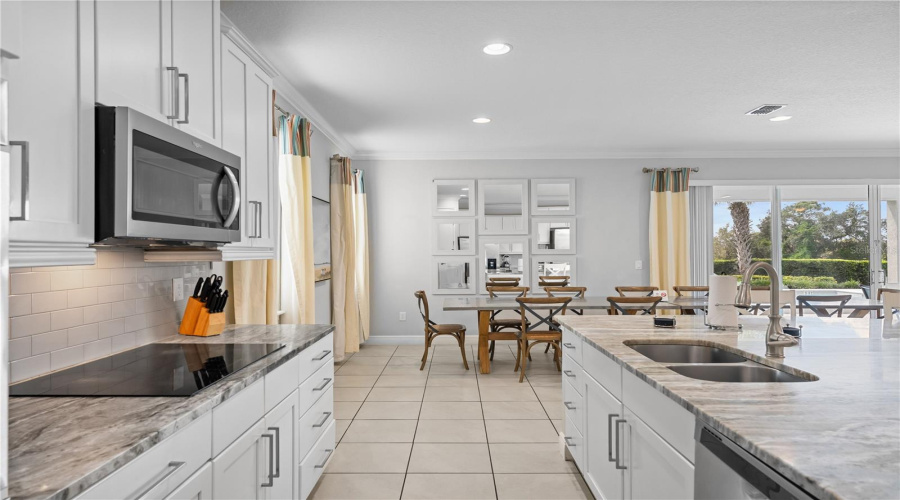 KISSIMMEE, Florida 34747, 12 Bedrooms Bedrooms, ,12 BathroomsBathrooms,Residential,For Sale,FAIRFAX,0,MFRO6379752