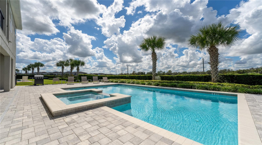 KISSIMMEE, Florida 34747, 12 Bedrooms Bedrooms, ,12 BathroomsBathrooms,Residential,For Sale,FAIRFAX,0,MFRO6379752