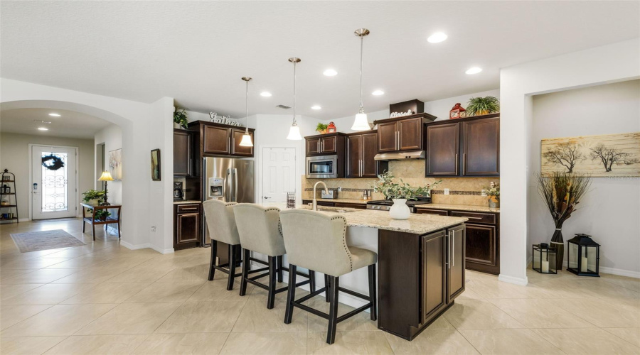 DAVENPORT, Florida 33837, 3 Bedrooms Bedrooms, ,2 BathroomsBathrooms,Residential,For Sale,ALICANTE,0,MFRS5143506