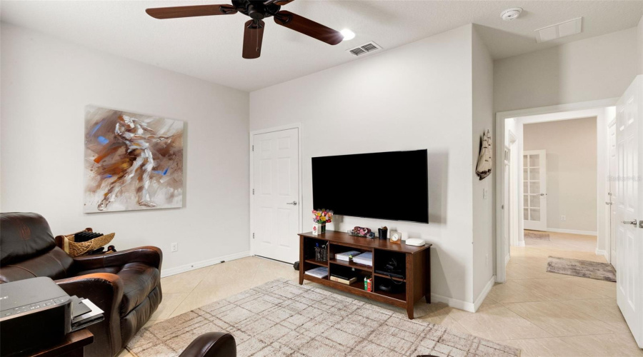 DAVENPORT, Florida 33837, 3 Bedrooms Bedrooms, ,2 BathroomsBathrooms,Residential,For Sale,ALICANTE,0,MFRS5143506