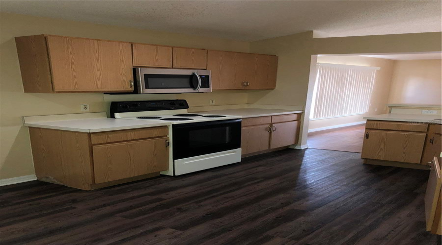 DAVENPORT, Florida 33897, 4 Bedrooms Bedrooms, ,2 BathroomsBathrooms,Residential,For Sale,CARDIFF,0,MFRS5137291