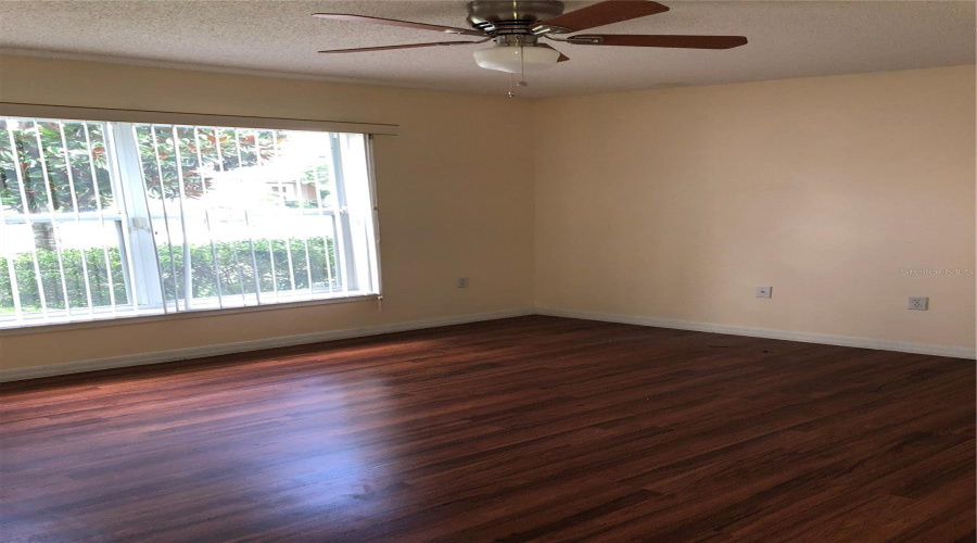 DAVENPORT, Florida 33897, 4 Bedrooms Bedrooms, ,2 BathroomsBathrooms,Residential,For Sale,CARDIFF,0,MFRS5137291