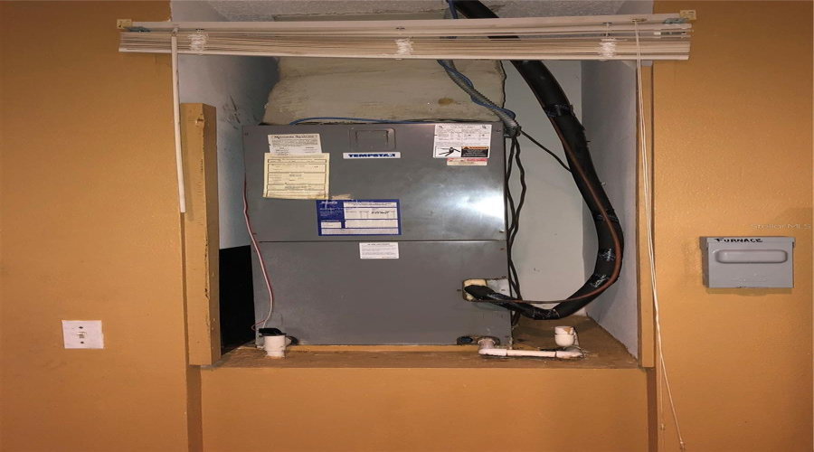 DAVENPORT, Florida 33897, 4 Bedrooms Bedrooms, ,2 BathroomsBathrooms,Residential,For Sale,CARDIFF,0,MFRS5137291