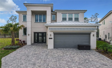 DAVENPORT, Florida 33837, 6 Bedrooms Bedrooms, ,6 BathroomsBathrooms,Residential,For Sale,PINE OAK,0,MFRO6380856