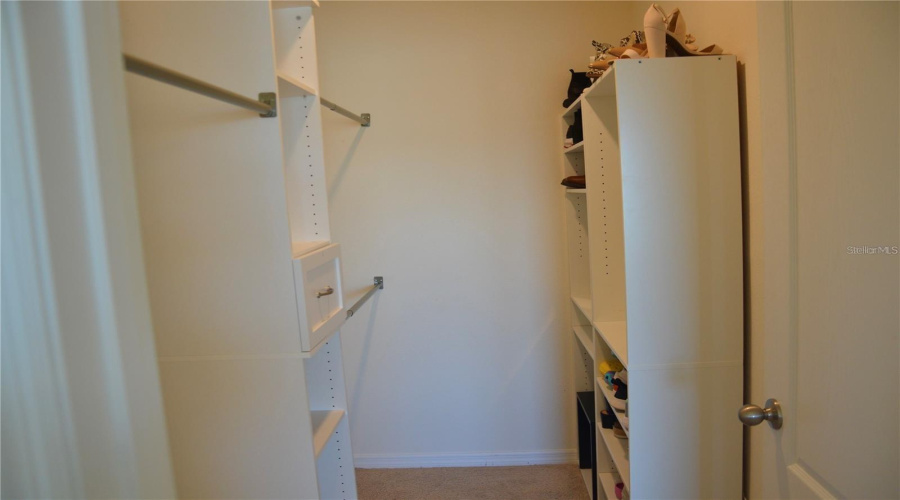 DAVENPORT, Florida 33837, 3 Bedrooms Bedrooms, ,2 BathroomsBathrooms,Residential,For Sale,EAGLEVIEW,0,MFRS5143737