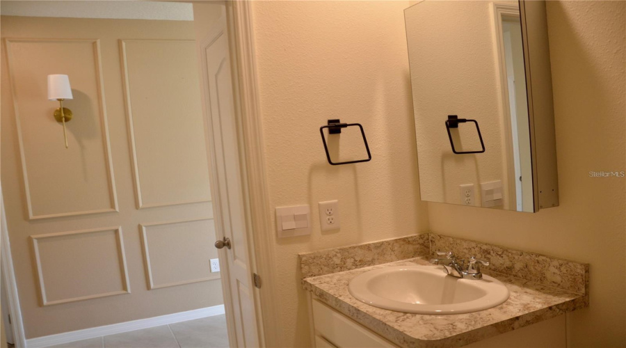 DAVENPORT, Florida 33837, 3 Bedrooms Bedrooms, ,2 BathroomsBathrooms,Residential,For Sale,EAGLEVIEW,0,MFRS5143737