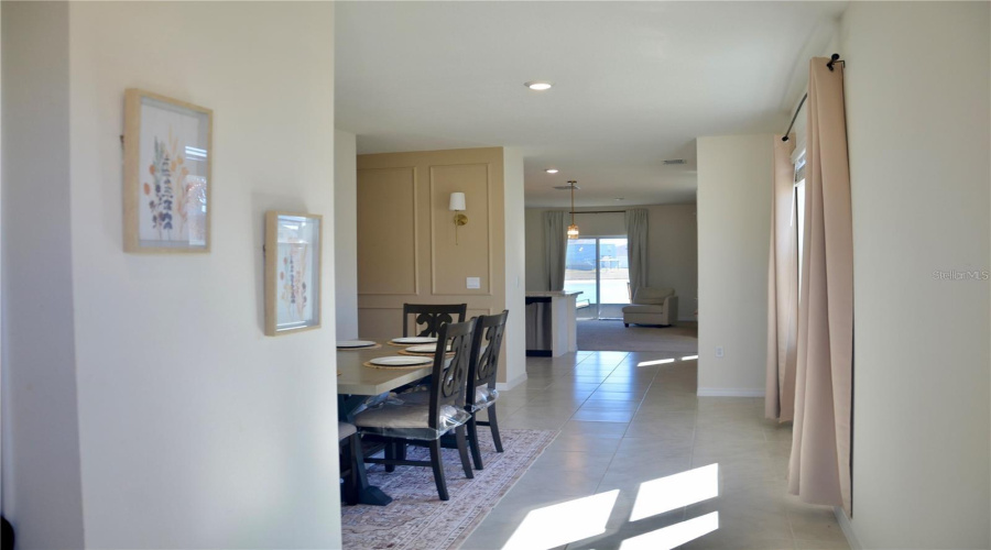 DAVENPORT, Florida 33837, 3 Bedrooms Bedrooms, ,2 BathroomsBathrooms,Residential,For Sale,EAGLEVIEW,0,MFRS5143737