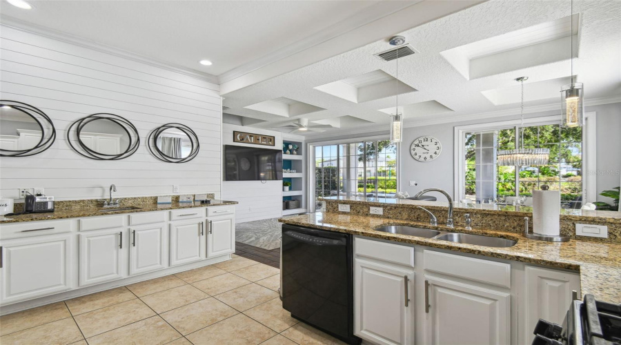 KISSIMMEE, Florida 34747, 5 Bedrooms Bedrooms, ,4 BathroomsBathrooms,Residential,For Sale,EXCITEMENT,0,MFRTB8475049