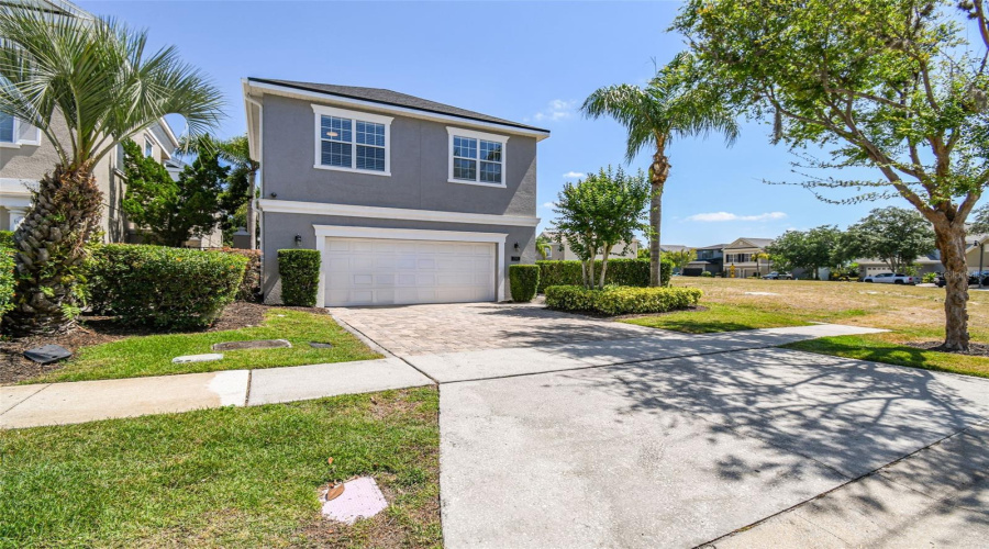 KISSIMMEE, Florida 34747, 5 Bedrooms Bedrooms, ,4 BathroomsBathrooms,Residential,For Sale,EXCITEMENT,0,MFRTB8475049