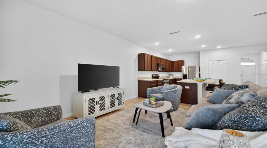 DAVENPORT, Florida 33837, 3 Bedrooms Bedrooms, ,2 BathroomsBathrooms,Residential,For Sale,FELTRIM RESERVE,0,MFRO6381943