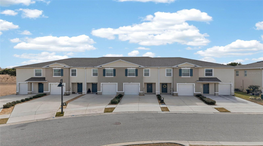 DAVENPORT, Florida 33837, 3 Bedrooms Bedrooms, ,2 BathroomsBathrooms,Residential,For Sale,FELTRIM RESERVE,0,MFRO6381943