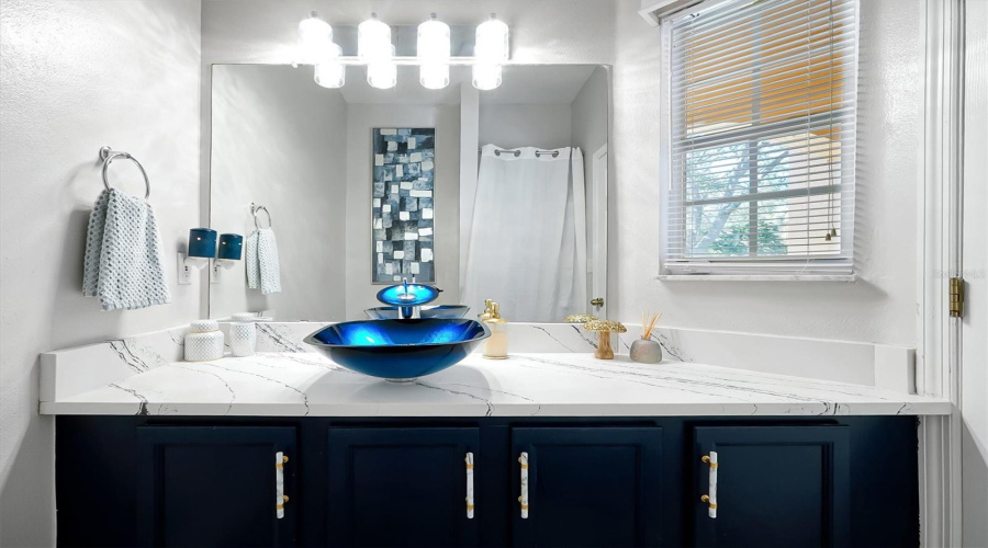 KISSIMMEE, Florida 34747, 3 Bedrooms Bedrooms, ,2 BathroomsBathrooms,Residential,For Sale,SUN KEY,0,MFRS5143745