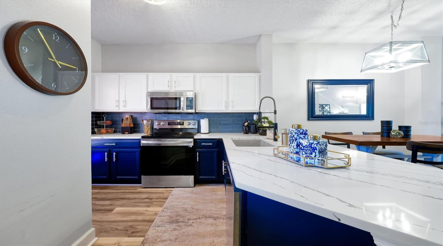 KISSIMMEE, Florida 34747, 3 Bedrooms Bedrooms, ,2 BathroomsBathrooms,Residential,For Sale,SUN KEY,0,MFRS5143745