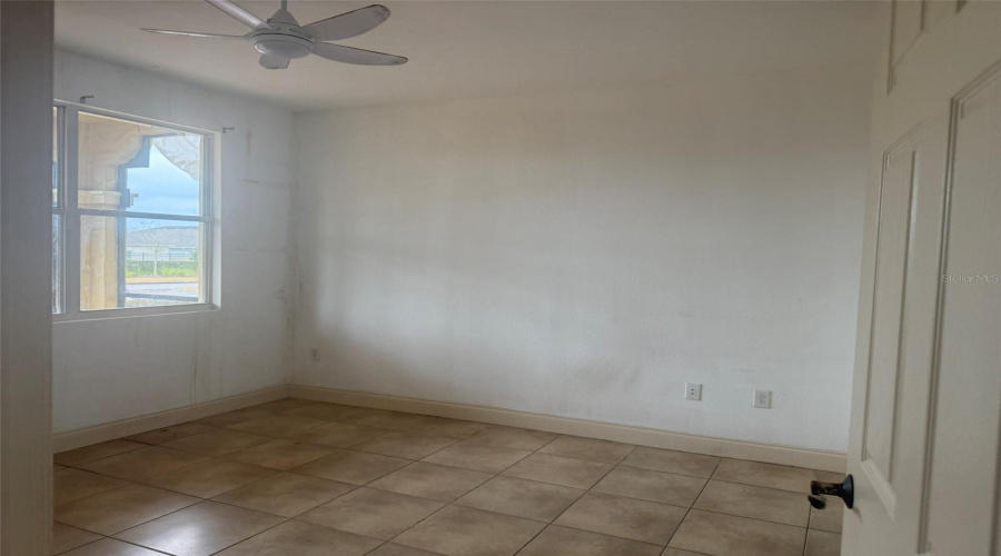 DAVENPORT, Florida 33897, 4 Bedrooms Bedrooms, ,3 BathroomsBathrooms,Residential,For Sale,BELLA VISTA,0,MFRTB8475461