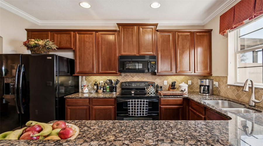 ORLANDO, Florida 32836, 3 Bedrooms Bedrooms, ,2 BathroomsBathrooms,Residential,For Sale,FALLSGROVE,0,MFRTB8459800