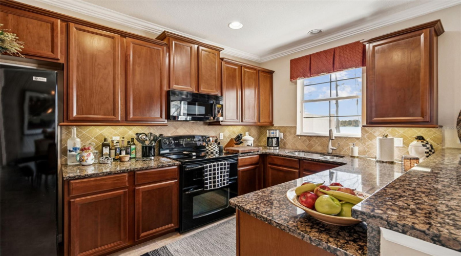 ORLANDO, Florida 32836, 3 Bedrooms Bedrooms, ,2 BathroomsBathrooms,Residential,For Sale,FALLSGROVE,0,MFRTB8459800