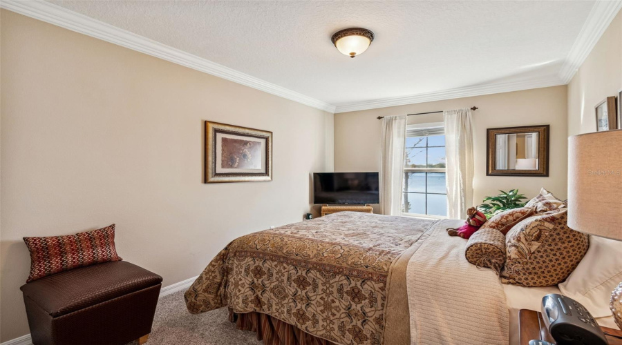 ORLANDO, Florida 32836, 3 Bedrooms Bedrooms, ,2 BathroomsBathrooms,Residential,For Sale,FALLSGROVE,0,MFRTB8459800