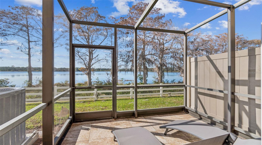 ORLANDO, Florida 32836, 3 Bedrooms Bedrooms, ,2 BathroomsBathrooms,Residential,For Sale,FALLSGROVE,0,MFRTB8459800