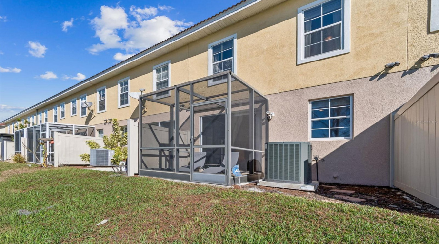 ORLANDO, Florida 32836, 3 Bedrooms Bedrooms, ,2 BathroomsBathrooms,Residential,For Sale,FALLSGROVE,0,MFRTB8459800