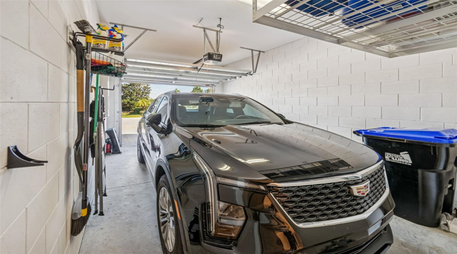 ORLANDO, Florida 32836, 3 Bedrooms Bedrooms, ,2 BathroomsBathrooms,Residential,For Sale,FALLSGROVE,0,MFRTB8459800