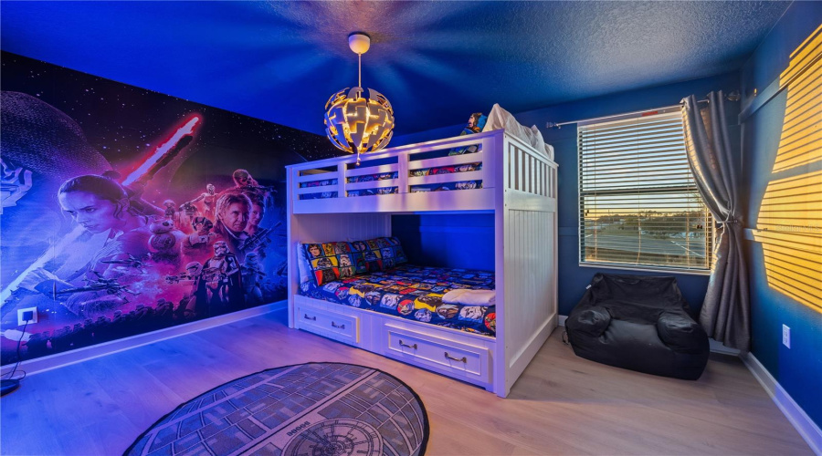 DAVENPORT, Florida 33896, 9 Bedrooms Bedrooms, ,5 BathroomsBathrooms,Residential,For Sale,BIRDIE,0,MFRS5130389