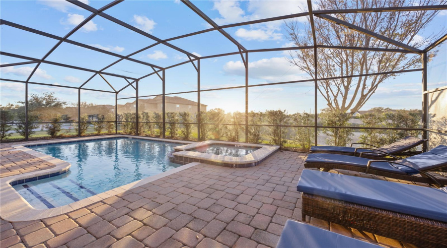 DAVENPORT, Florida 33896, 9 Bedrooms Bedrooms, ,5 BathroomsBathrooms,Residential,For Sale,BIRDIE,0,MFRS5130389