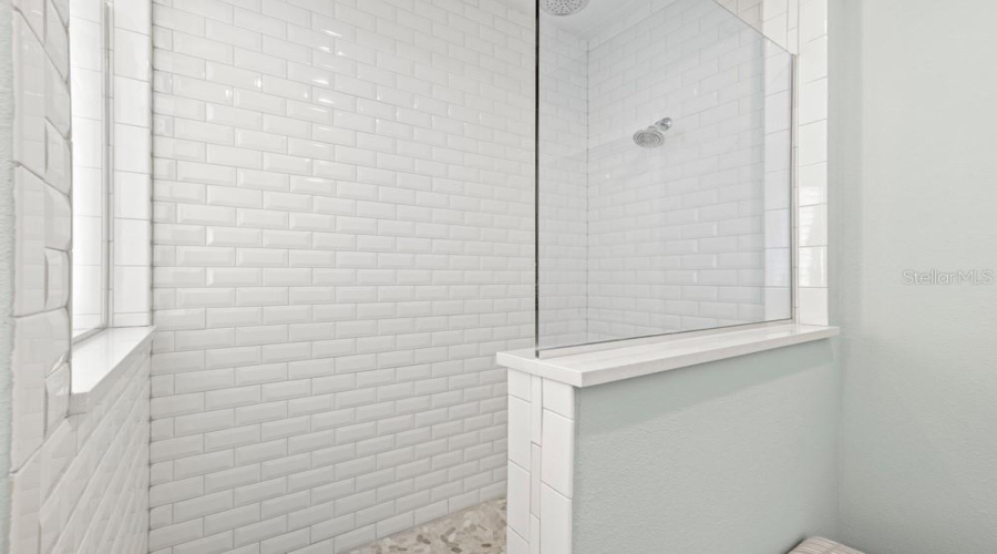 KISSIMMEE, Florida 34747, 3 Bedrooms Bedrooms, ,2 BathroomsBathrooms,Residential,For Sale,RESOLUTE,0,MFRO6352654