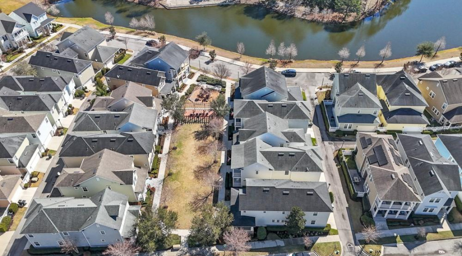 KISSIMMEE, Florida 34747, 3 Bedrooms Bedrooms, ,2 BathroomsBathrooms,Residential,For Sale,RESOLUTE,0,MFRO6352654