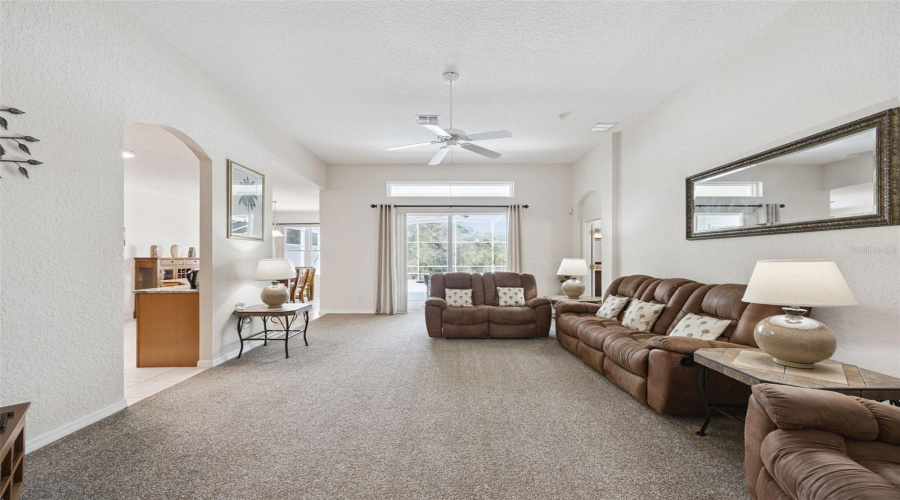 DAVENPORT, Florida 33897, 4 Bedrooms Bedrooms, ,3 BathroomsBathrooms,Residential,For Sale,NORTHAMPTON,0,MFRS5143716