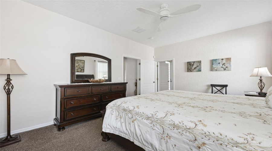 DAVENPORT, Florida 33897, 4 Bedrooms Bedrooms, ,3 BathroomsBathrooms,Residential,For Sale,NORTHAMPTON,0,MFRS5143716