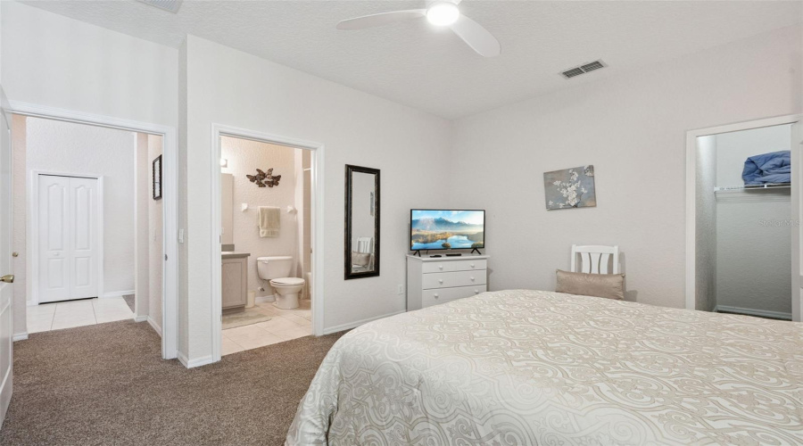 DAVENPORT, Florida 33897, 4 Bedrooms Bedrooms, ,3 BathroomsBathrooms,Residential,For Sale,NORTHAMPTON,0,MFRS5143716