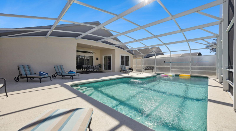 DAVENPORT, Florida 33897, 4 Bedrooms Bedrooms, ,3 BathroomsBathrooms,Residential,For Sale,NORTHAMPTON,0,MFRS5143716