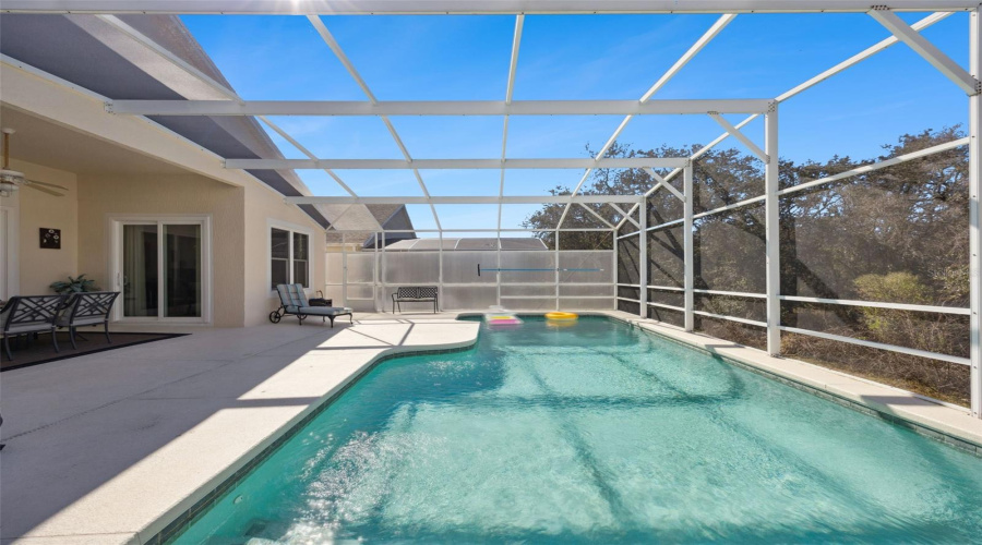 DAVENPORT, Florida 33897, 4 Bedrooms Bedrooms, ,3 BathroomsBathrooms,Residential,For Sale,NORTHAMPTON,0,MFRS5143716