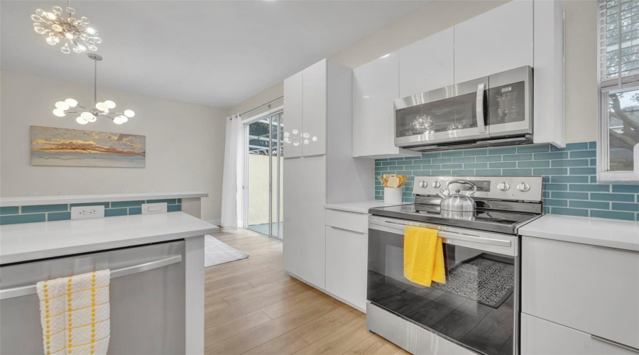 KISSIMMEE, Florida 34746, 4 Bedrooms Bedrooms, ,3 BathroomsBathrooms,Residential,For Sale,BEACH,0,MFRO6382044