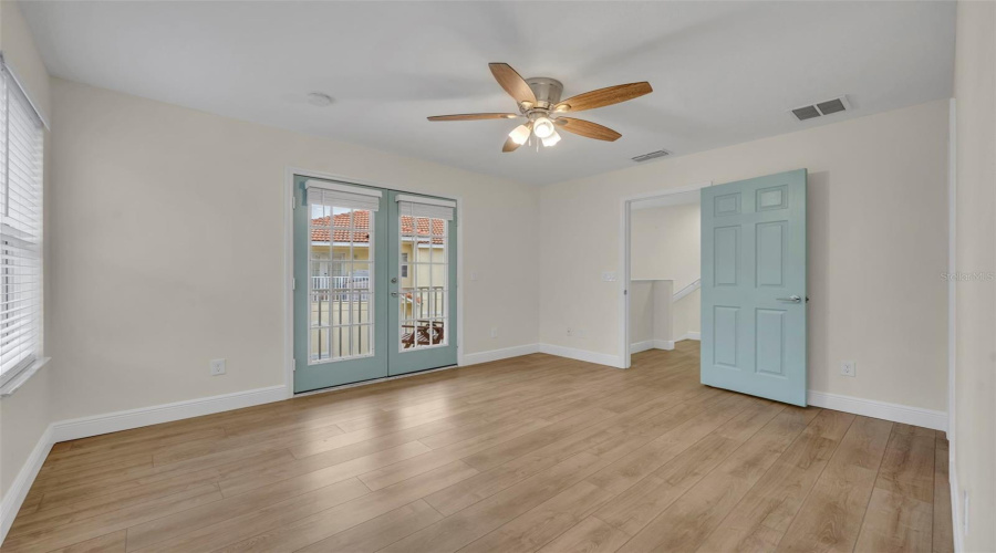 KISSIMMEE, Florida 34746, 4 Bedrooms Bedrooms, ,3 BathroomsBathrooms,Residential,For Sale,BEACH,0,MFRO6382044