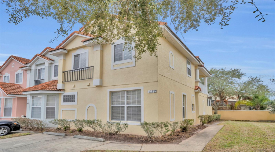 KISSIMMEE, Florida 34746, 4 Bedrooms Bedrooms, ,3 BathroomsBathrooms,Residential,For Sale,BEACH,0,MFRO6382044