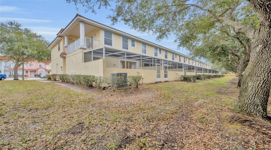 KISSIMMEE, Florida 34746, 4 Bedrooms Bedrooms, ,3 BathroomsBathrooms,Residential,For Sale,BEACH,0,MFRO6382044