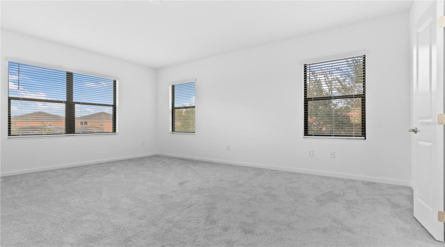 DAVENPORT, Florida 33837, 5 Bedrooms Bedrooms, ,5 BathroomsBathrooms,Residential,For Sale,BUTTERFLY ORCHID,0,MFRO6382144