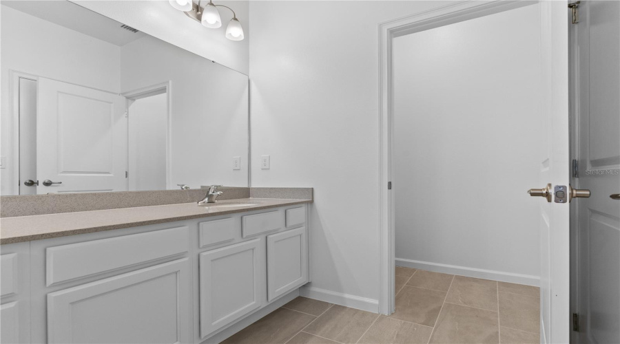 DAVENPORT, Florida 33837, 5 Bedrooms Bedrooms, ,5 BathroomsBathrooms,Residential,For Sale,BUTTERFLY ORCHID,0,MFRO6382144