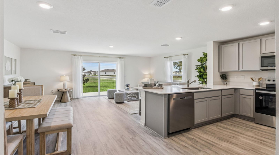 DAVENPORT, Florida 33837, 3 Bedrooms Bedrooms, ,2 BathroomsBathrooms,Residential,For Sale,ROCK ELM,0,MFRO6382164