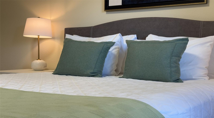 KISSIMMEE, Florida 34746, 4 Bedrooms Bedrooms, ,3 BathroomsBathrooms,Residential,For Sale,CLOCK TOWER,0,MFRO6382085